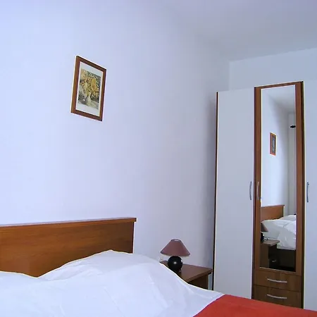 Apartment Zahija *