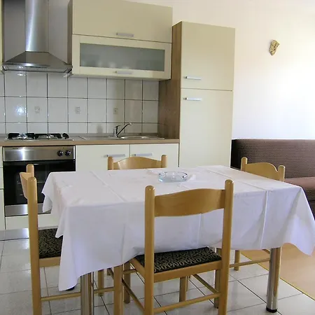 Apartment Zahija *